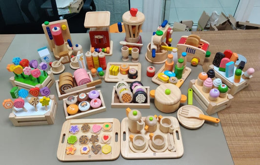 Wooden Pretend Play N role play