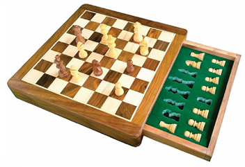 WOODEN MAGNETIC CHESS WITH DRAWER